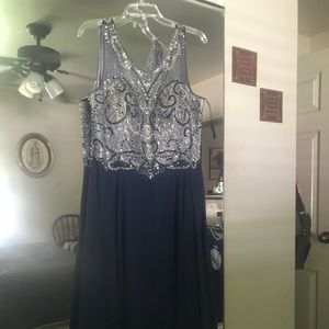 Gown/Prom